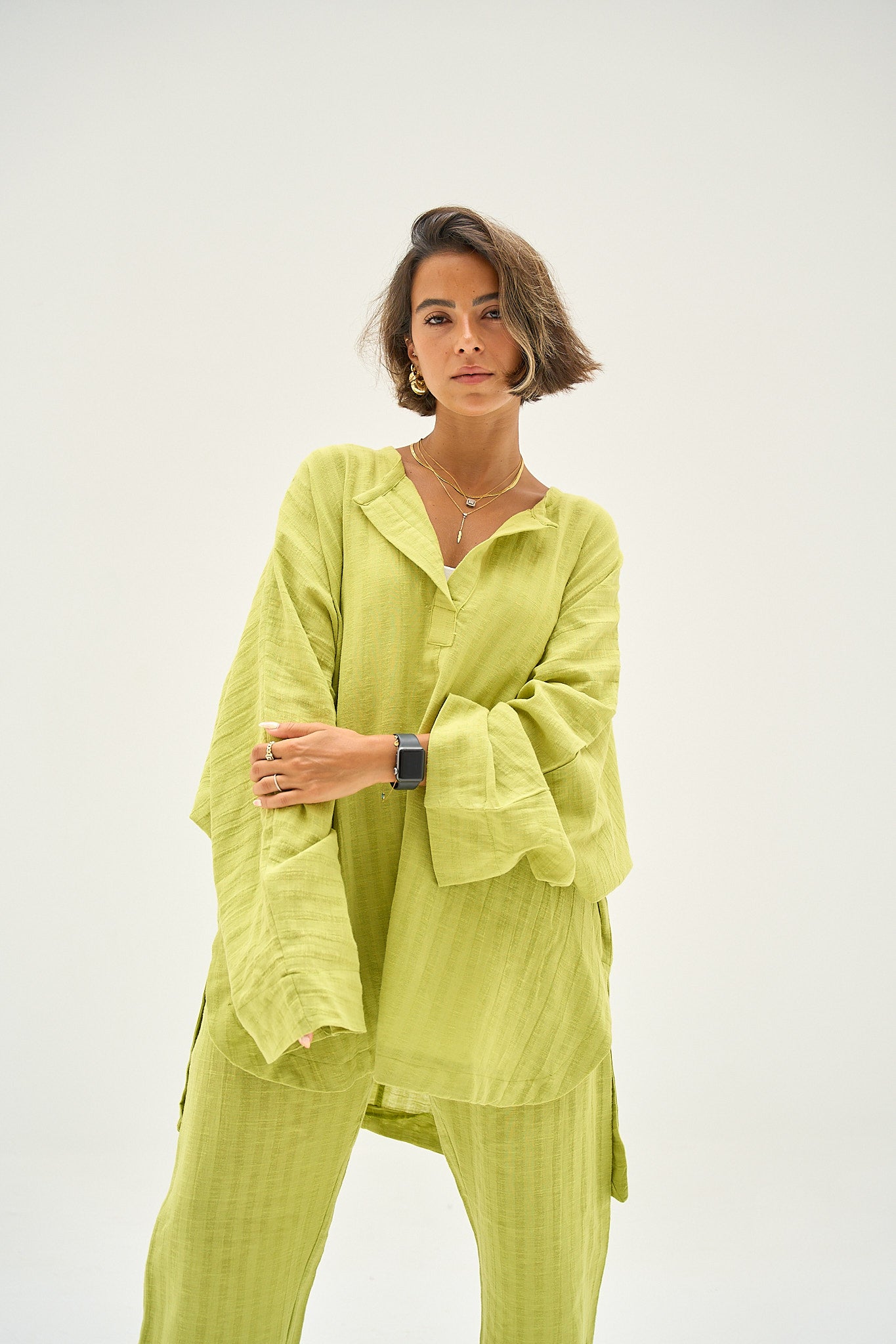 Weekend Warrior Linen Top in Lime